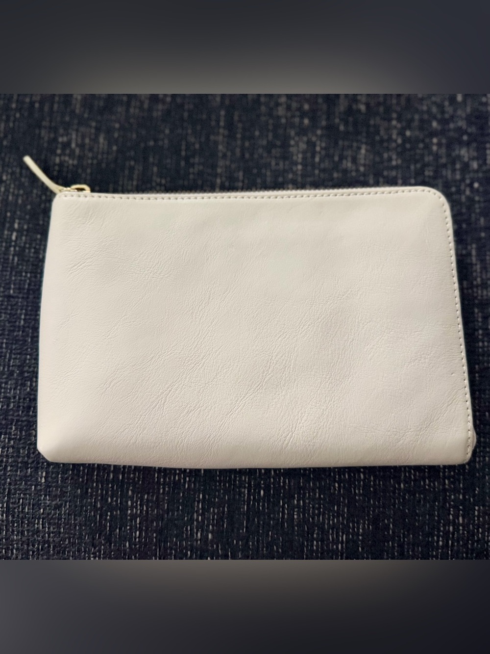 NEW Mark & Graham Leather Commute Zipper Pouch in White. Never used